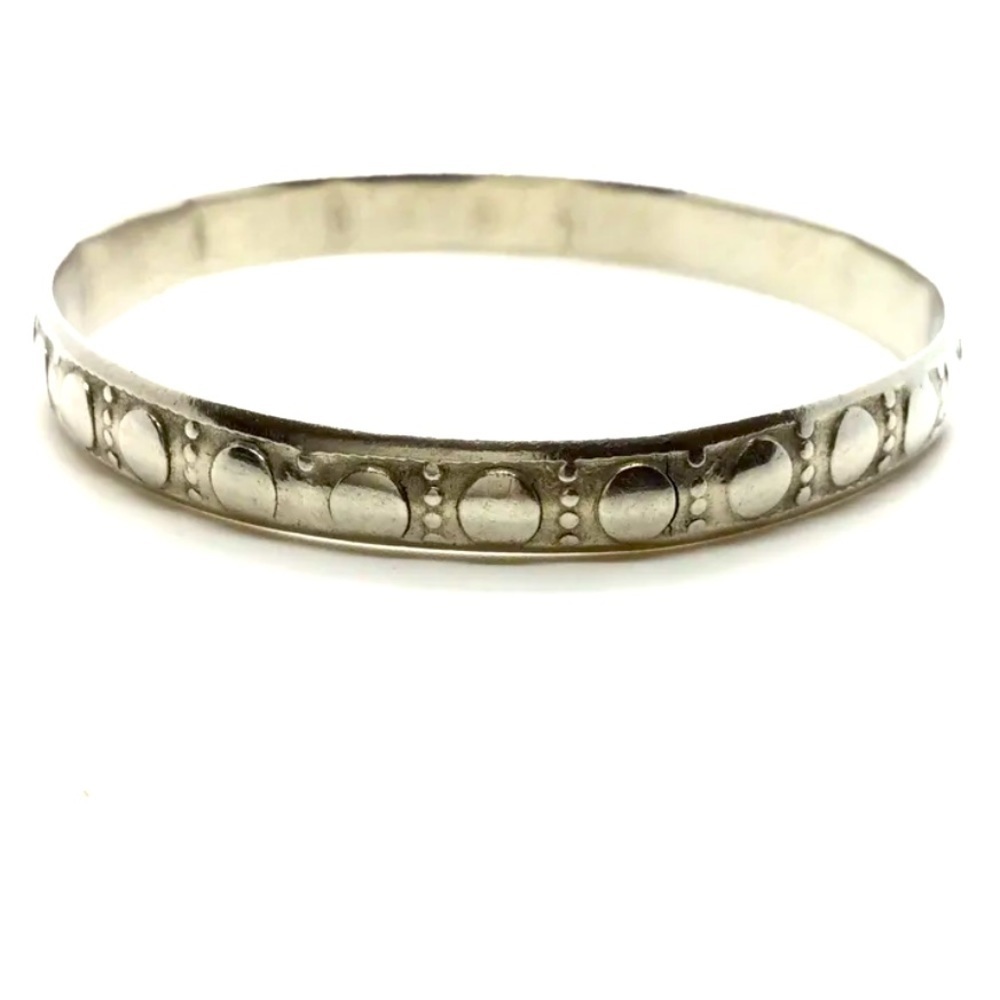 VINTAGE DOT STERLING SILVER BANGLE BRACELET